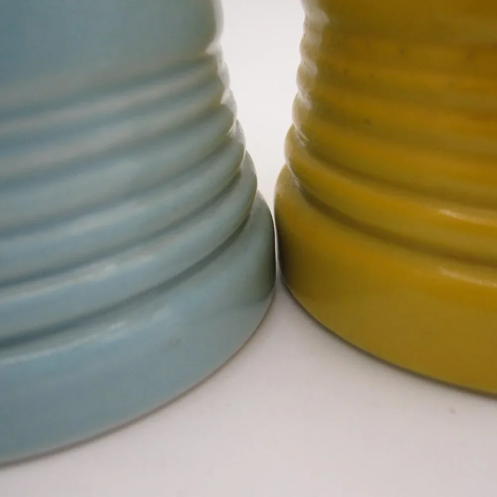 2 Vintage Hankscraff Fiesta Double Egg Cups - 1950's - Picture 3 of 7